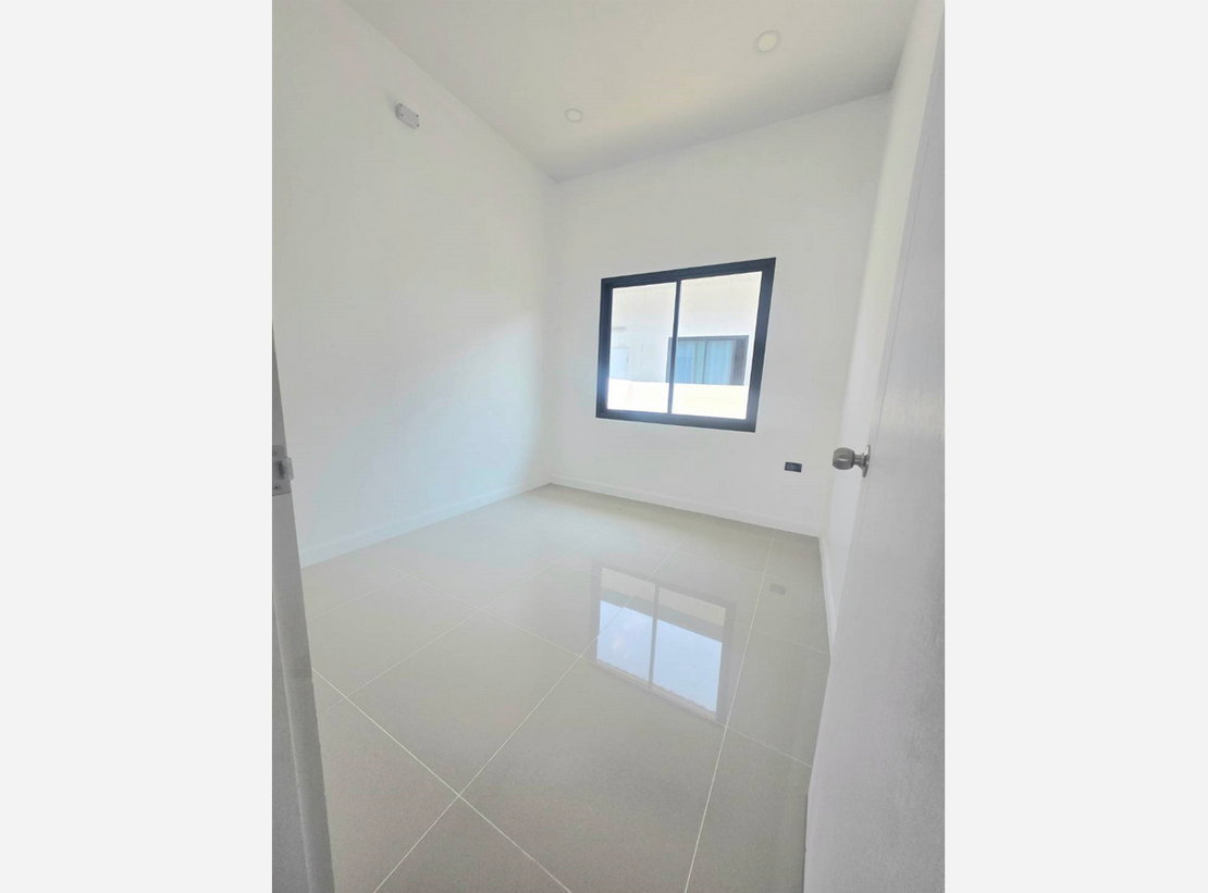 picture Call : 089-823-9599 House for sale - 5/12