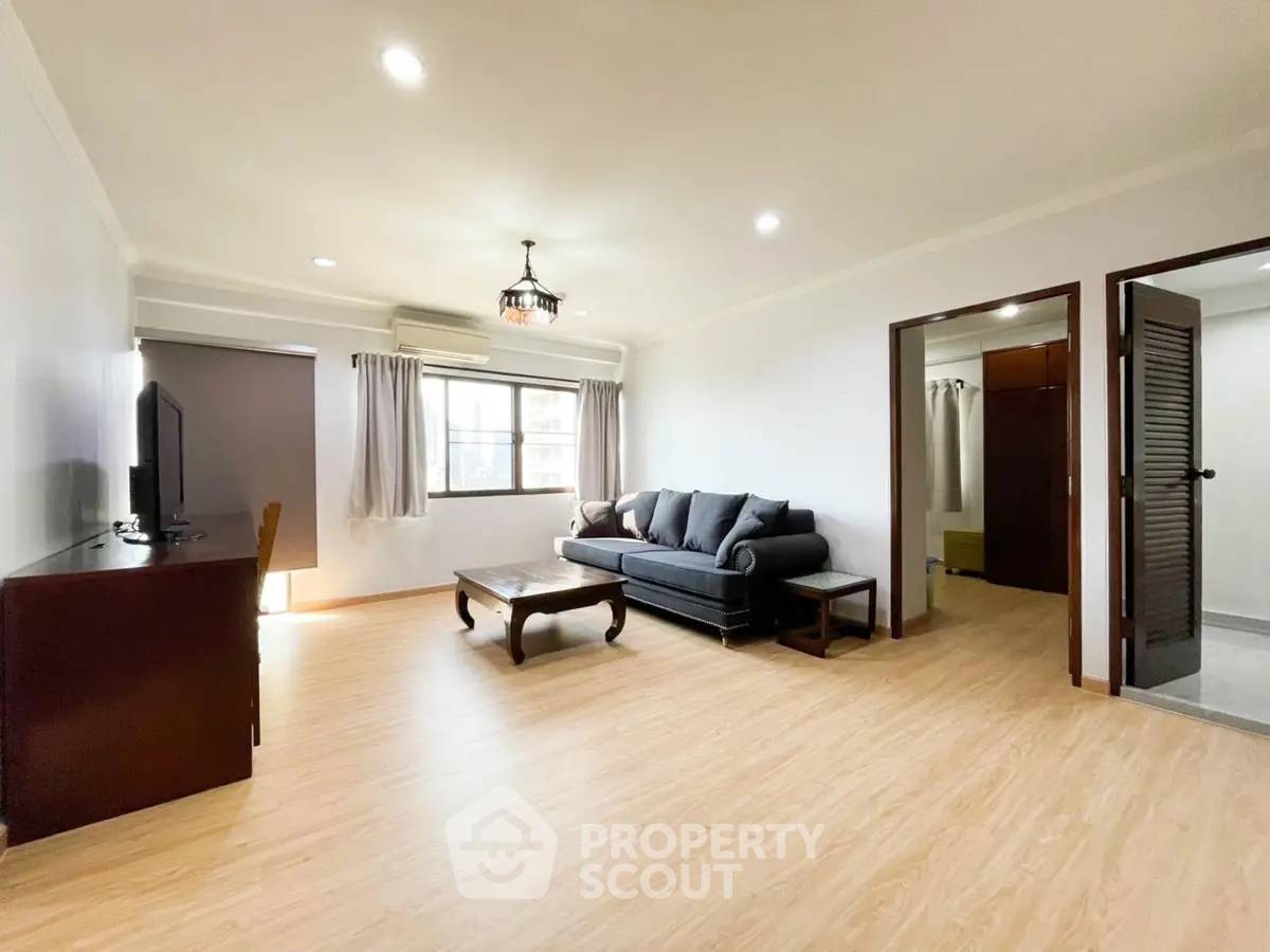 รูป คอนโด 2-ห้องนอน ที่ สราญใจ แมนชั่น คอนโดมิเนียม ใกล้ BTS นานา (ID 2873539) - รูปที่ 2/10