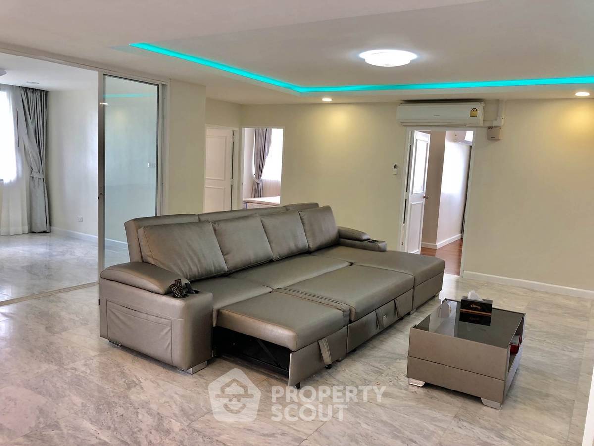 picture 3-BR Condo at DS Tower 1 near BTS Phrom Phong (ID 2873218) - 2/18