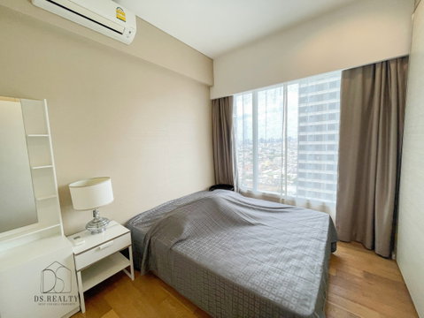 🏙️ คอนโด The Saint Residences ให้เช่า ทำเลทอง วิวสวย บรรยากาศดี (DSL1557)