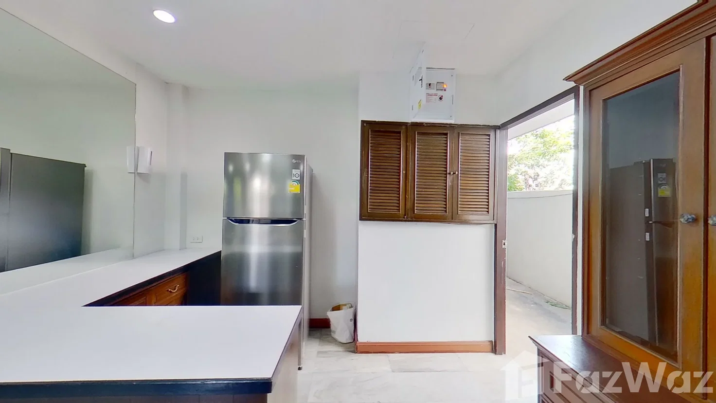 รูป บ้านเดี่ยวให้เช่า 5 ห้องนอน ในโครงการ เดอะ โนเบิล เอกมัย 22 1364508 - รูปที่ 4/12