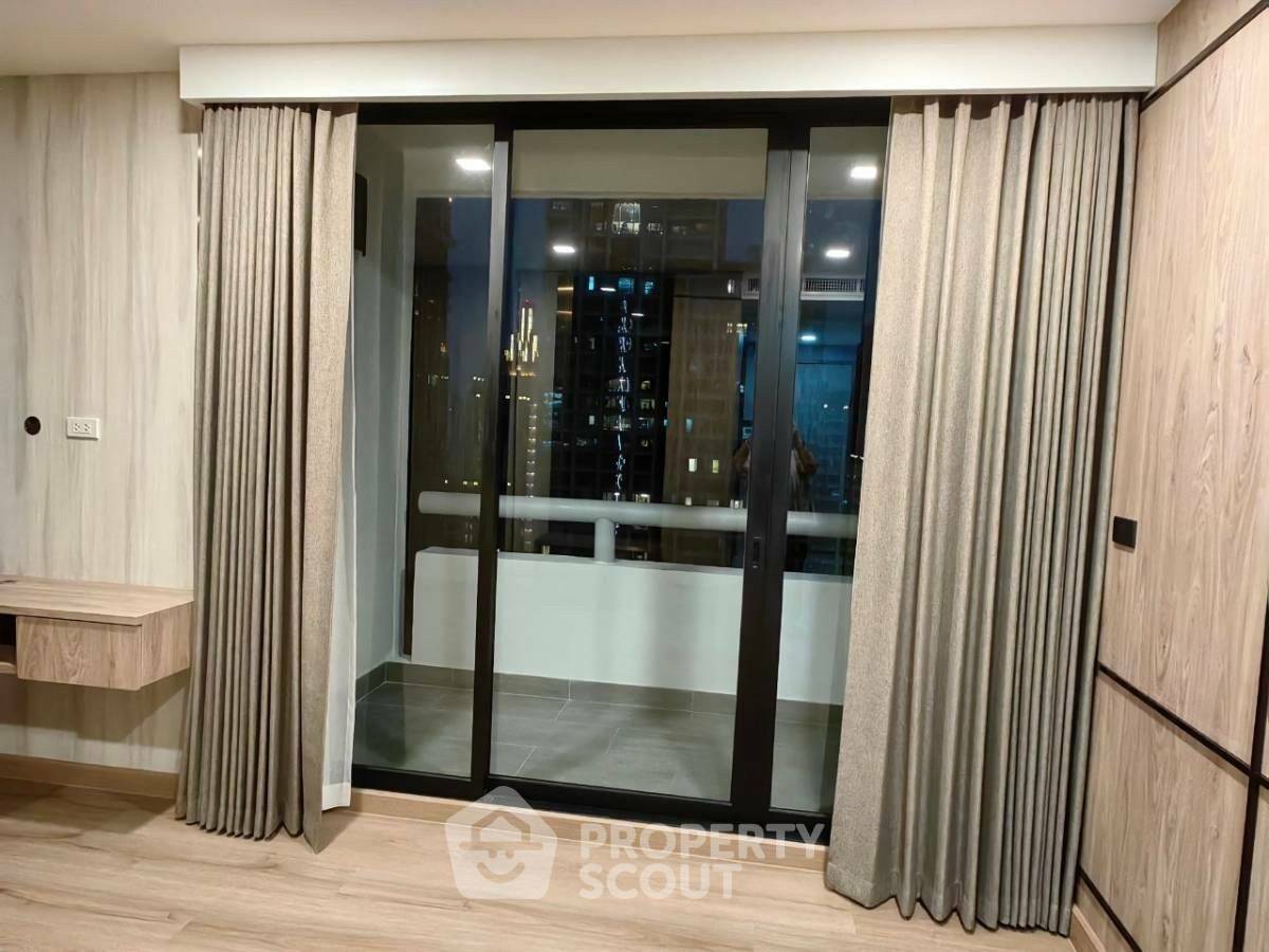 picture 3-BR Condo at Somkid Gardens Condominium near BTS Chit Lom (ID 1736733) - 29/50