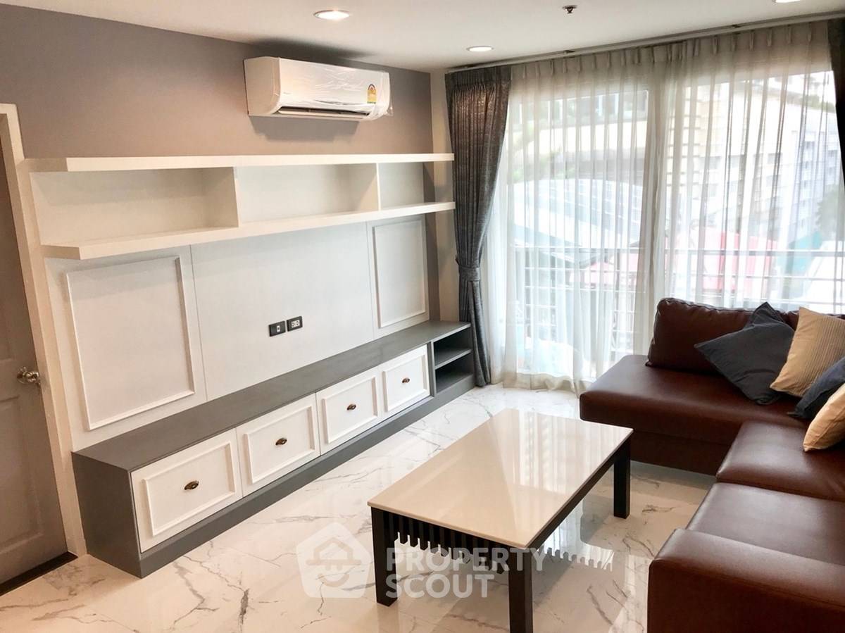 picture 2-BR Condo at Serene Place Sukhumvit 24 Condominium near BTS Phrom Phong (ID 2874426) - 2/17