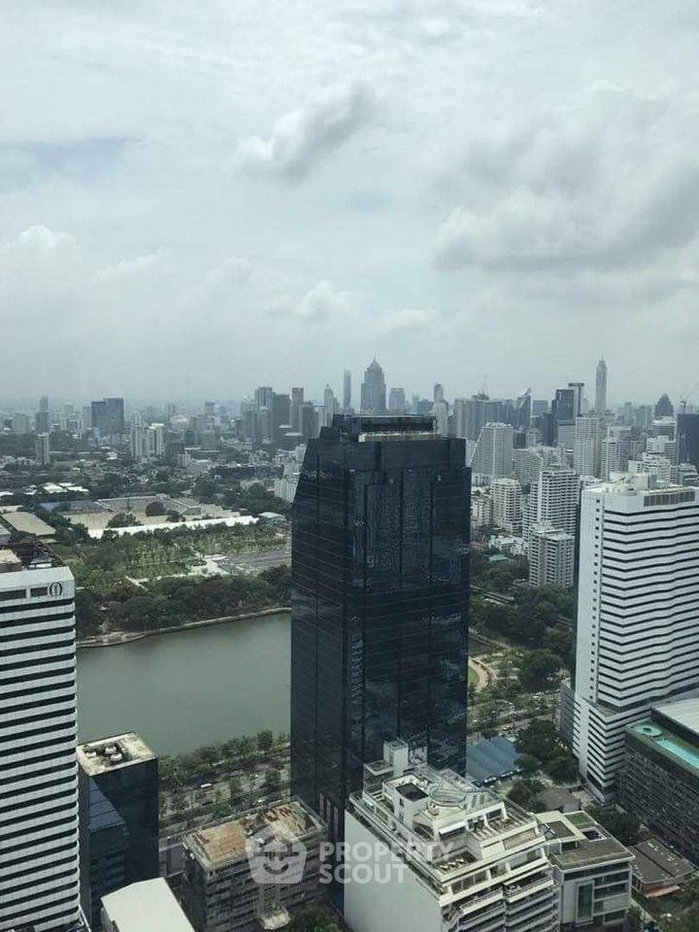 รูป คอนโด 3-ห้องนอน ที่ มิลเลนเนียม เรสซิเด้นส์ แอท สุขุมวิท คอนโดมิเนียม ใกล้ BTS อโศก (ID 2874532) - รูปที่ 8/19