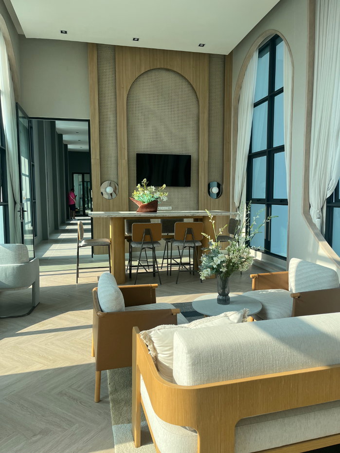 picture 4-Bed Luxury House for Rent — Centro Ramintra-Chatuchot, Furnished - 34/36
