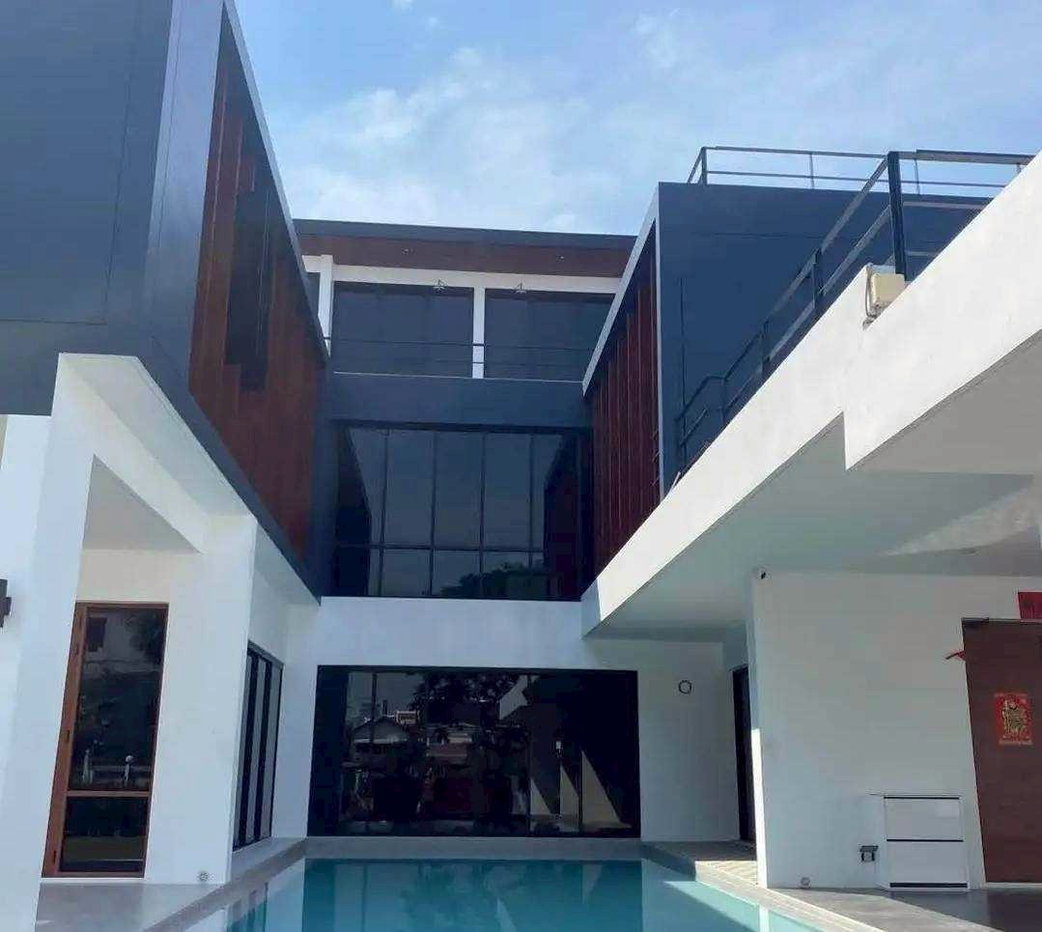 picture LTHC15009 – Luxury House Prime Location for Sale Sukhumvit 62 | Family Living Best Value | Near BTS Bang Chak | 75 MB - 1/5