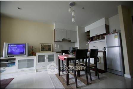 รูป คอนโด 2-ห้องนอน ที่ สุขุมวิท ซิตี้ รีสอร์ท คอนโดมิเนียม ใกล้ BTS นานา (ID 2874651) - รูปที่ 3/9