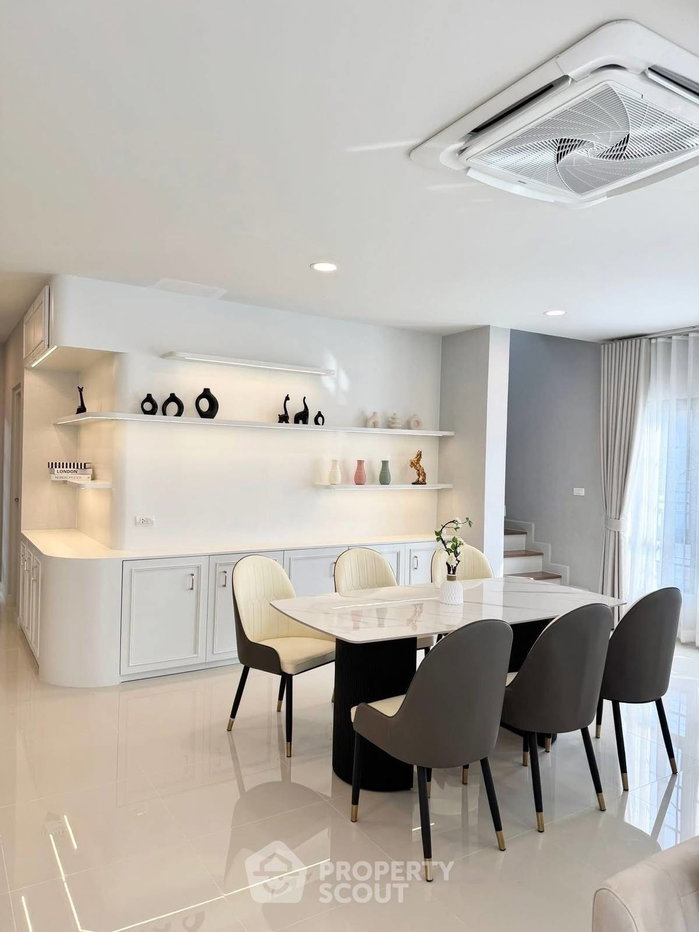 รูป บ้าน 4-ห้องนอน ที่ เซนโทร บางนา ใน บางแก้ว (ID 2875143) - รูปที่ 4/12