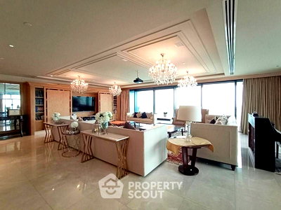 Condos for rent : 3-BR Condo at The Residences At The St Regis Bangkok near BTS Ratchadamri (ID 2873987)