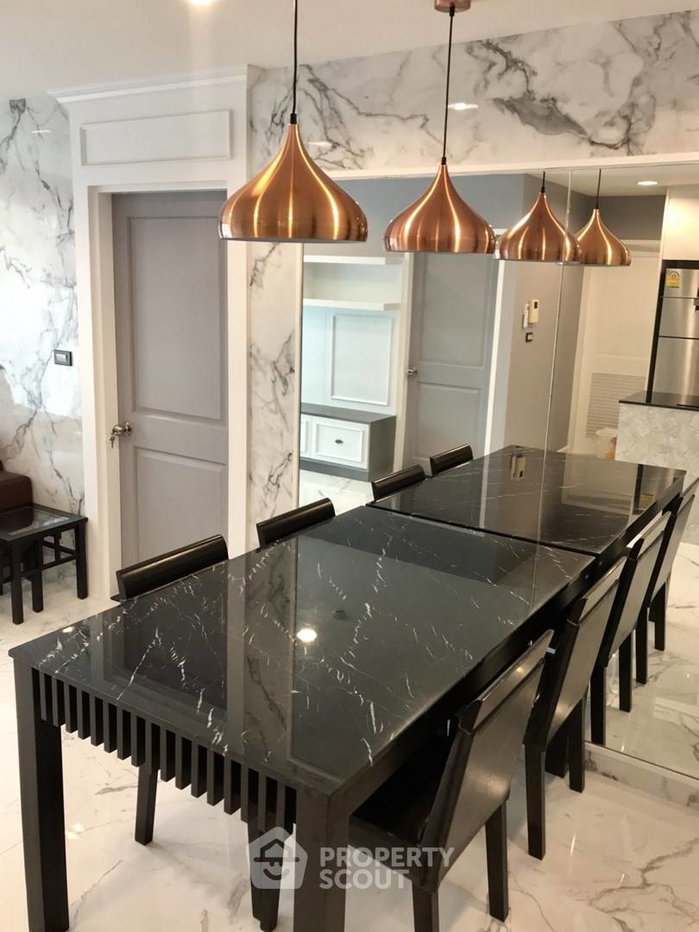 picture 2-BR Condo at Serene Place Sukhumvit 24 Condominium near BTS Phrom Phong (ID 2874426) - 4/17