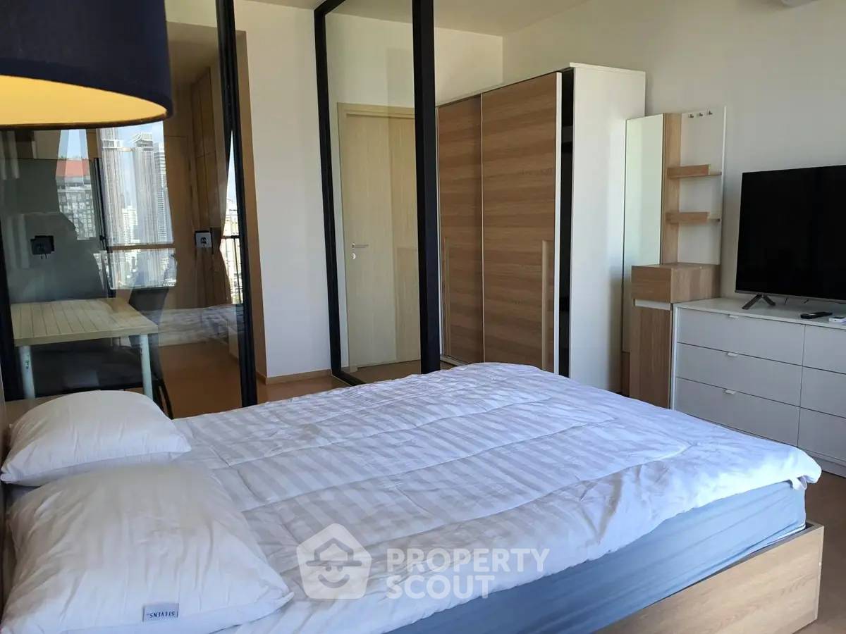 picture 27th-Floor 1-BR At Maru Ekkamai 2 Near BTS Ekkamai (ID 2873951) - 6/12