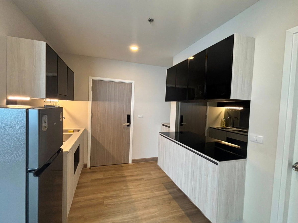 picture For Rent | The Strand Indeed Cond - 7/19