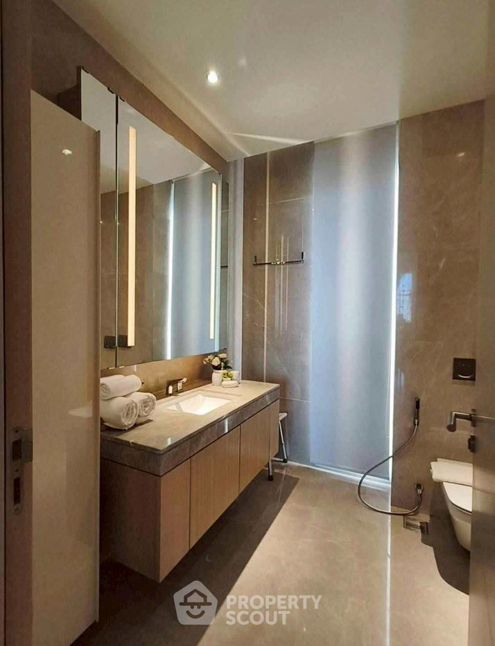รูป คอนโด 2-ห้องนอน ที่ แมกโนเลียส์ วอเตอร์ฟรอนท์ เรสซิเดนซ์ ใกล้ BTS สะพานตากสิน (ID 2867578) - รูปที่ 9/20