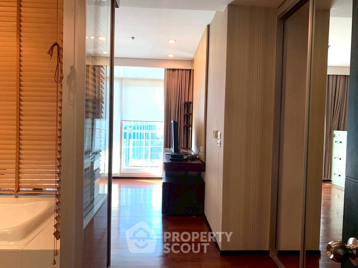 รูป คอนโด 2-ห้องนอน ที่ เดอะ ไฮท์ คอนโดมิเนียม ใกล้ ทองหล่อ (ID 2863519) - รูปที่ 3/10