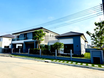 บ้านเดี่ยว วิทยาลัยการจัดการเพชรเกษม : ขายบ้าน  เซนโทร ทวีวัฒนา หนองค้างพลู เขต หนองแขม กรุงเทพ CX-153666 ✅ ทักไลน์ @connexproperty ตอบทันที ทีมงานมืออาชีพ ✅