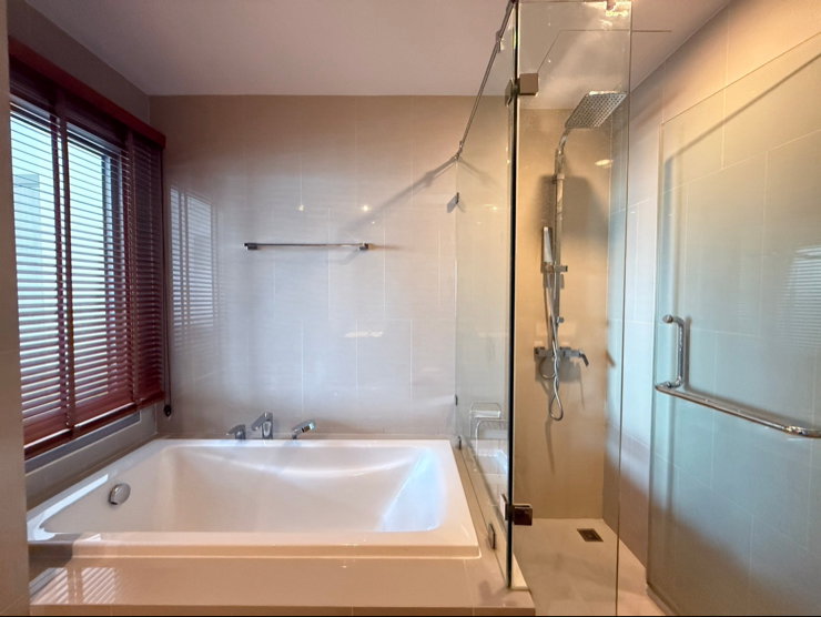 รูป For sale : The Symphony condo 2 ห้องนอน 2 ห้องน้ำ ชั้น 34 พื้นที่ 71.09 ตรม. - รูปที่ 12/19
