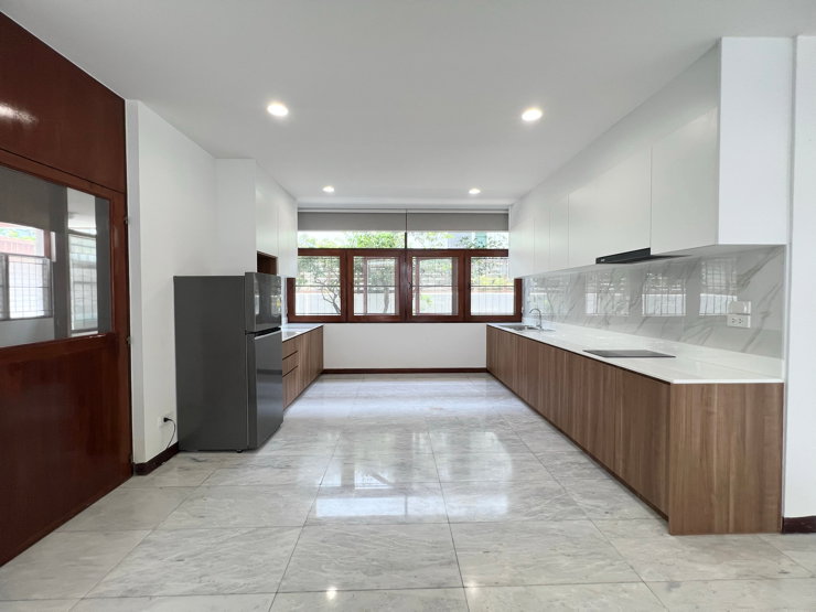 รูป 🏡✨ For Rent | ให้เช่า บ้านเดี่ยวสุขุมวิท 71 รีโนเวทใหม่ทั้งหลัง สไตล์คลาสสิค ใกล้โรงเรียนนานาชาติ  - รูปที่ 14/62