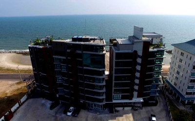 Condos for sale : Studio room for sale, The ultimate River Beach, beautiful condo by the sea, along Saengchan Beach, Rayong