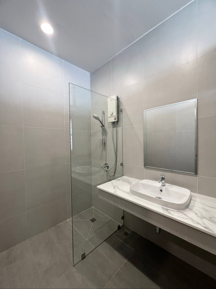 รูป 🏡✨ For Rent | ให้เช่า บ้านเดี่ยวสุขุมวิท 71 รีโนเวทใหม่ทั้งหลัง สไตล์คลาสสิค ใกล้โรงเรียนนานาชาติ  - รูปที่ 45/62