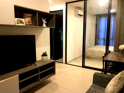Condos for rent Central General Hospital : For Rent Condo KNIGHTSBRIDGE PHAHOLYOTHIN INTERCHANGE Building B, Floor 9,1 bed room, Room size 30 sqm