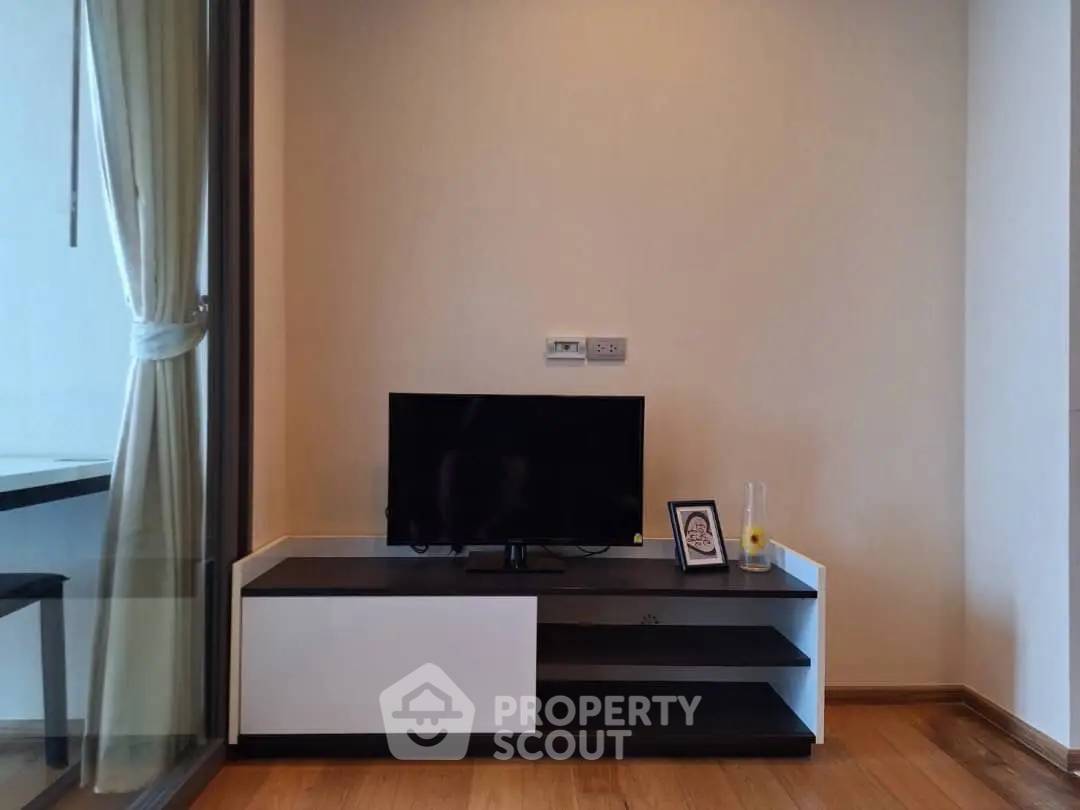 รูป คอนโด 1-ห้องนอน ที่ ไฮด์ สุขุมวิท 13 คอนโดมิเนี่ยม ใกล้ BTS นานา (ID 2873760) - รูปที่ 3/15