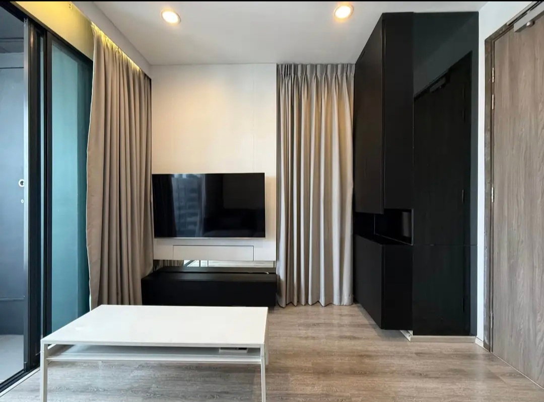 รูป IDEO MOBI ASOKE | ชั้น 34 วิว มศว สวยมาก ใกล้ MRT เพชรบุรี | Fully Furnished พร้อมอยู่ | 28,000 บาท/เดือน - รูปที่ 8/12