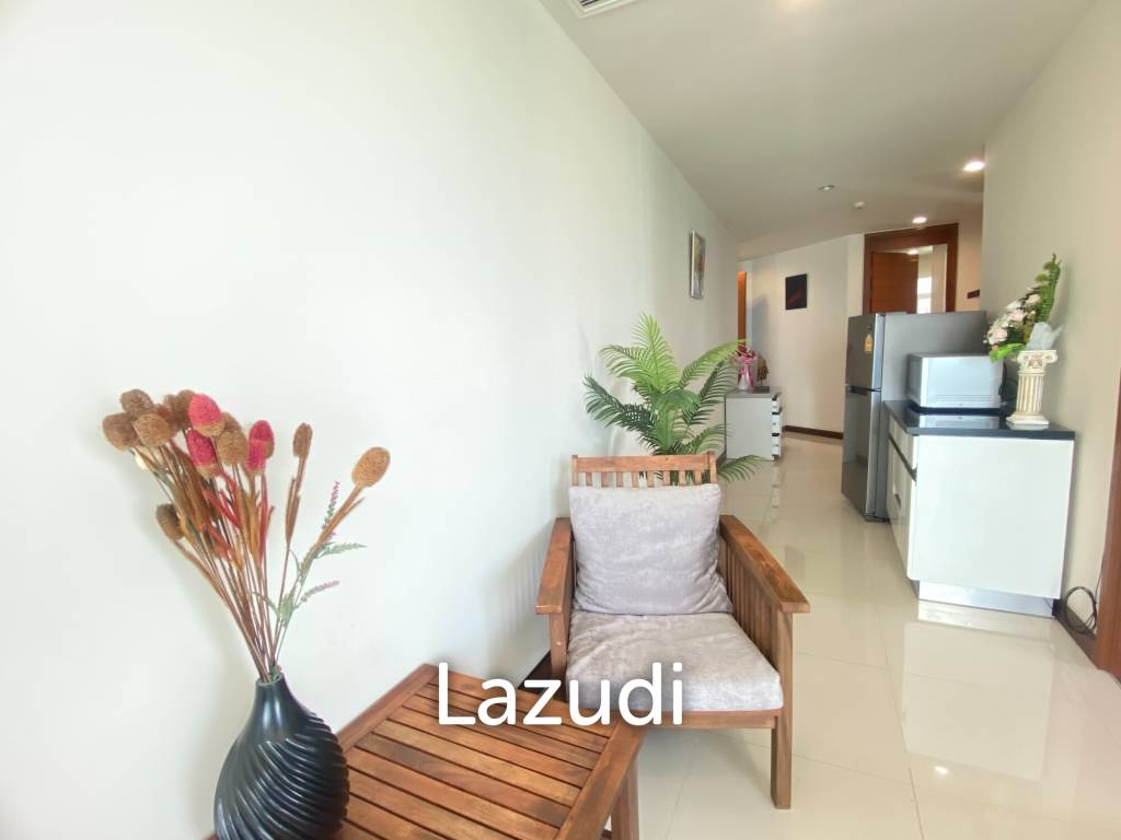 picture Luxury Beachfront Condo for Sale Mövenpick White Sand Beach - 3/15