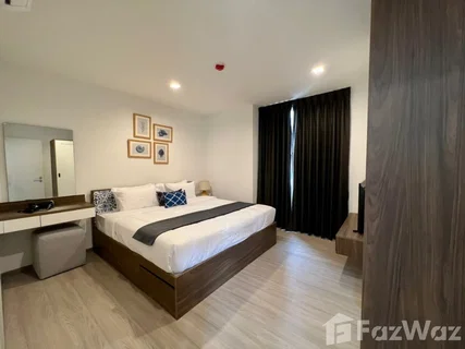 รูปภาพ Corner 2BR Pool View Condo at The Base Central 6246044