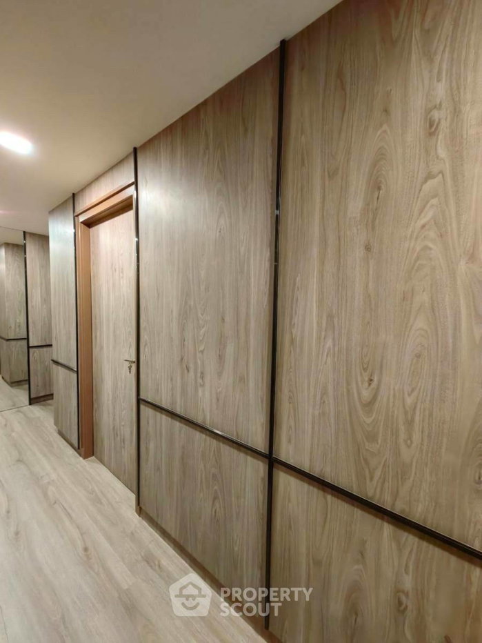 picture 3-BR Condo at Somkid Gardens Condominium near BTS Chit Lom (ID 1736733) - 35/50