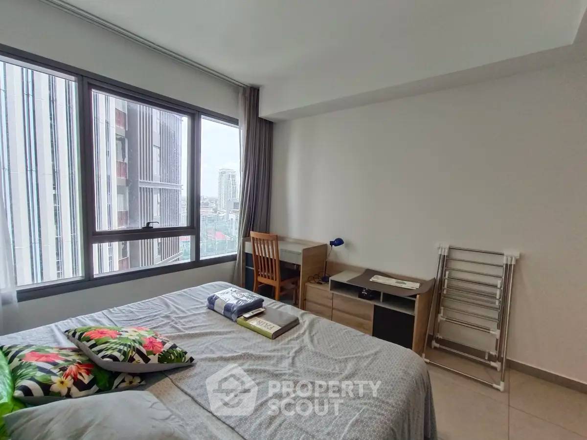 รูป คอนโด 1 ห้องนอน ชั้นสูง 19 ห้อง 45 ตร.ม. โครงการ The Lofts Ekkamai ใกล้ BTS เอกมัย 200 ม. (ID 2873860) - รูปที่ 9/15
