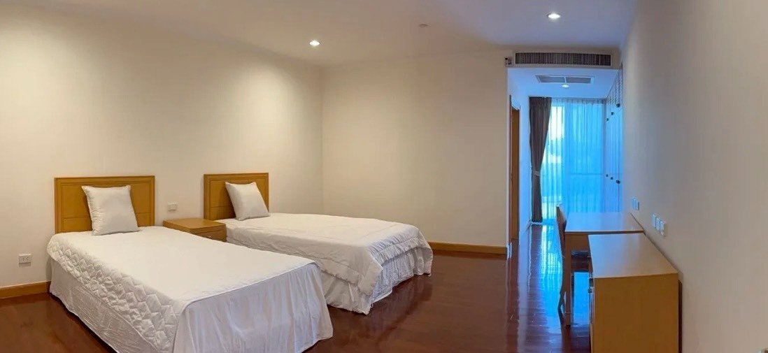 picture LTH15287 – Ultra Luxury Condo Pet-Friendly for Rent Phrom Phong | City Lifestyle Best Value | Near BTS Phrom Phong | 266,100 THB | คอนโดหรูมาก พร้อมพงษ์ ห้องใหญ่พิเศษ พร้อมสวนส่วนตัว เลี้ยงสัตว์ได้ ใกล้ BTS พร้อมพงษ์ - 4/5