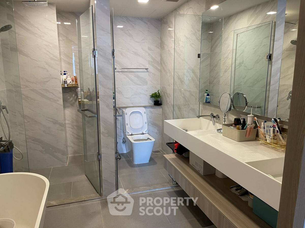 picture 2-BR Condo For Sale At Fynn Sukhumvit 31 Near MRT Sukhumvit (ID 2874484) - 8/11