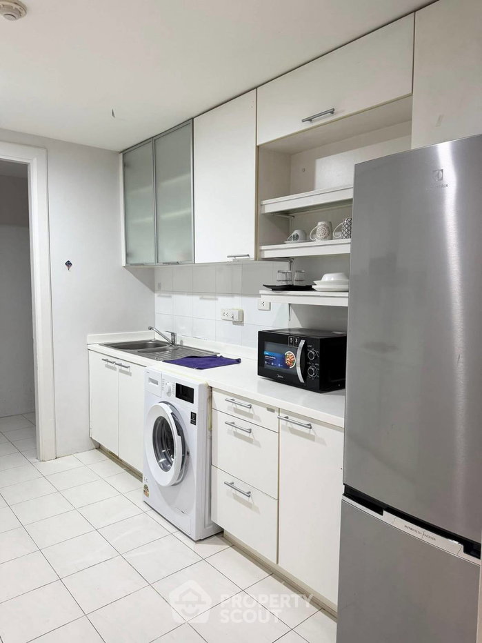 picture 3-BR Condo at Wattana Suite Condominium near BTS Nana (ID 2858014) - 12/14