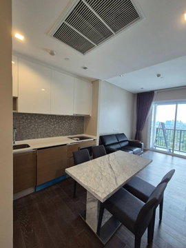 💎 Seeking a high-quality rental? The Saint Residences offers urban convenience (DSL2200)
