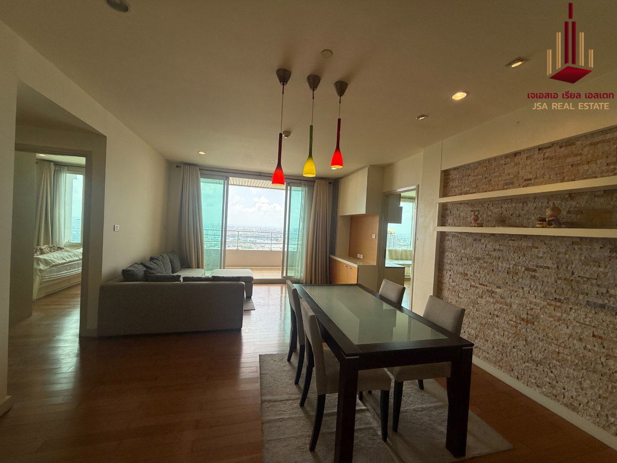 picture ✨ For Sale: Watermark Chaophraya River Condo ✨  💰 Only 8,900,000 THB - 3/5