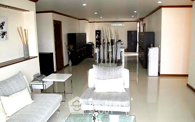 ขายคอนโด : คอนโด 3-ห้องนอน ที่ รอยัล คาสเทิล พัฒนาการ ใน สวนหลวง (ID 2874617)