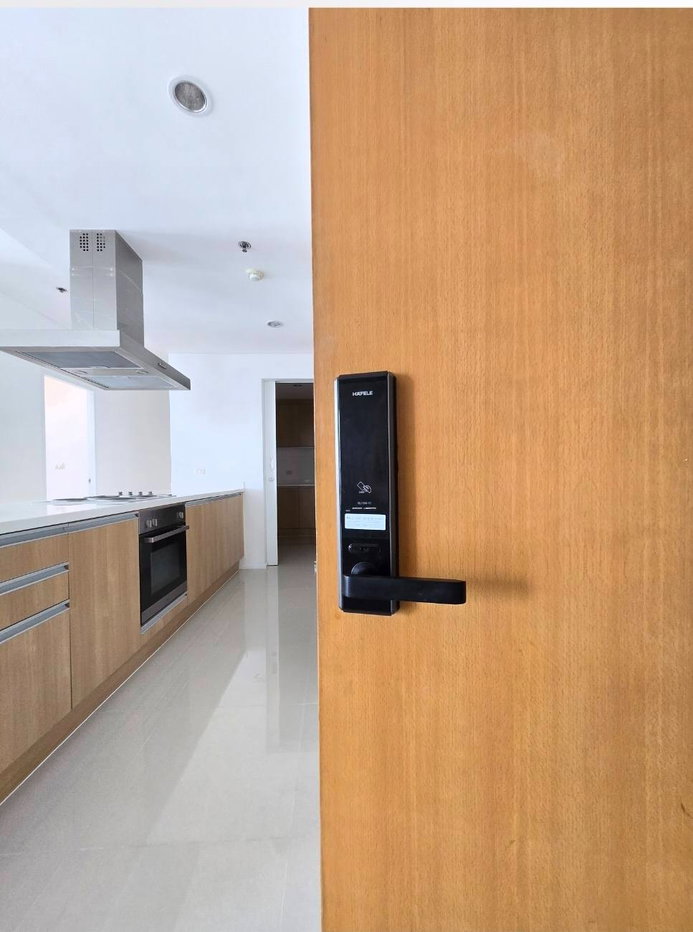 รูป RS6038 ปล่อยเช่า Sky Penthouse หรู ใจกลางอโศก Villa Asoke ใกล้ MRT เพชรบุรี - รูปที่ 1/6