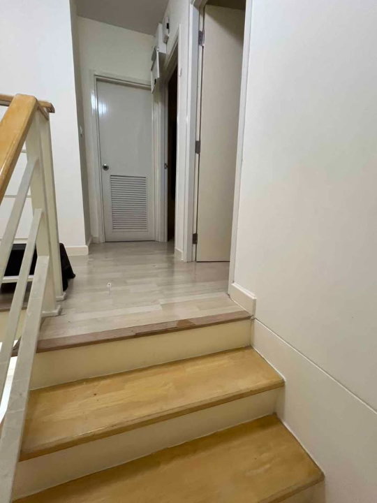 picture R3000 Townhouse For Rent The Connect 1 - 12/26