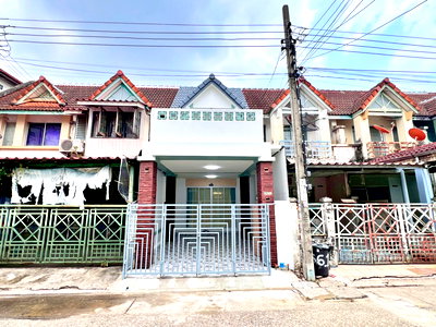 ขายทาวน์โฮม : ขายบ้าน ม.พูนสินธานี3 #เคหะร่มเกล้า64  #บ้านลาดกระบัง ซอยเคหะร่มเกล้า64  สนามบินสุวรรณภูมิ กรุงเทพกรีฑาตัดใหม่ มอเตอร์เวย์