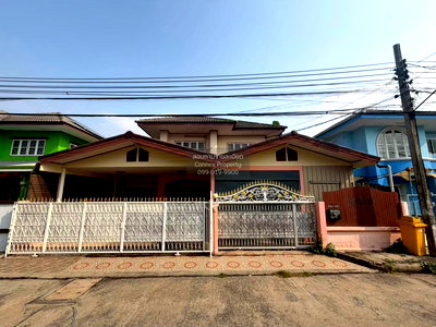 Houses for sale Bang Bua Thong Nonthaburi : For Sale House , Park Village 1 Bangbuathong , Bang Bua Thong , Bang Bua Thong , Nonthaburi , CX-153045 ✅ Live chat with us ADD LINE @connexproperty ✅