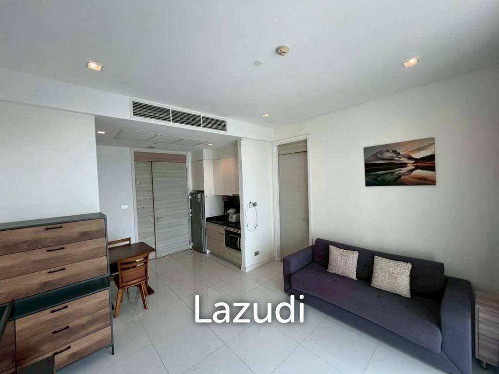 picture Luxury Beachfront Condo for Sale Reflection Jomtien - 1/11