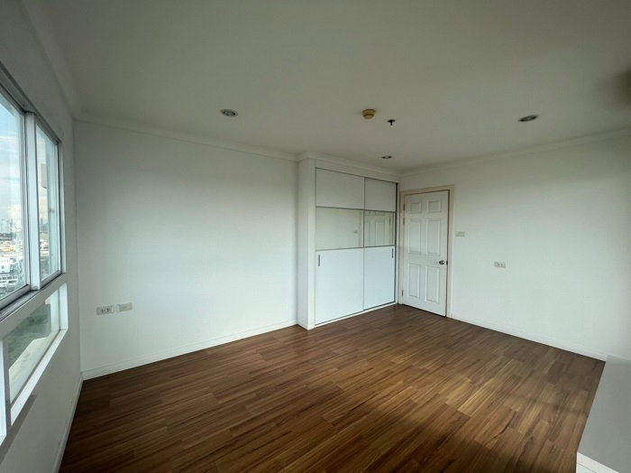 รูป 💖💖ขายถูก Lumpini Suite Pinklao (2 Bed 63.85 ตร.ม/4.25 ล้าน) ชั้น 12 ห้องเปล่า/สนใจสอบถามได้นะคะ Line ID = atfirm2010💖💖 - รูปที่ 8/15