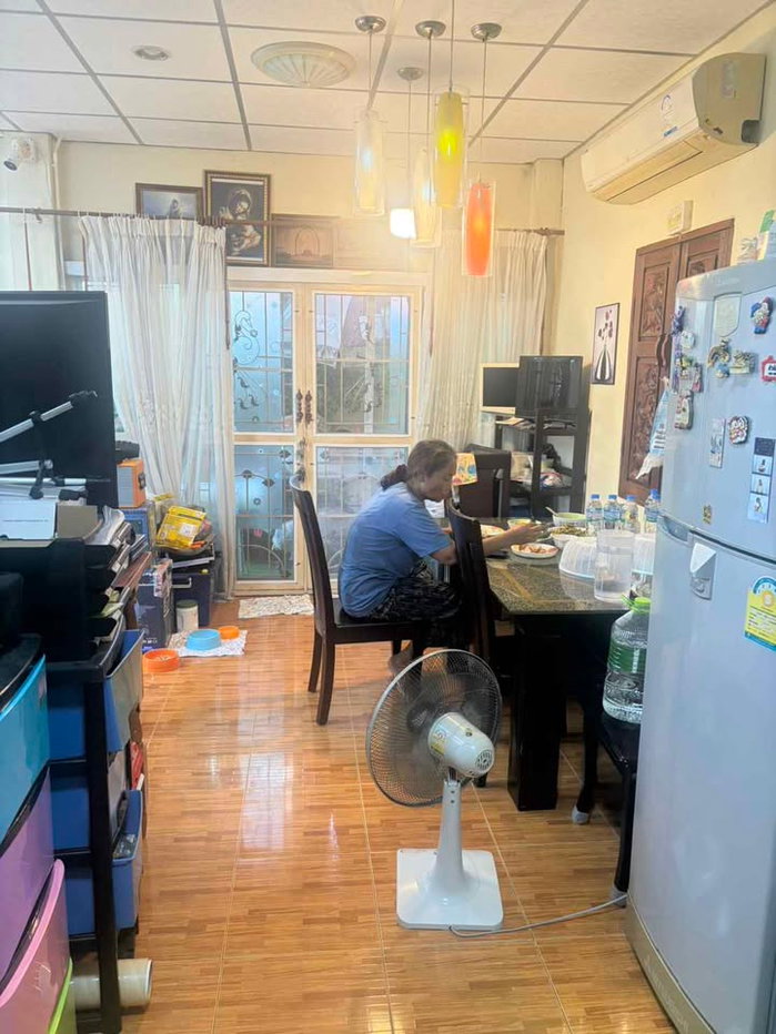 รูป เพชรเกษม 69 บ้านแฝด เนื้อที่เยอะ ตกแต่งสไตล์สวน มบ.อรุณทอง2 - รูปที่ 20/23