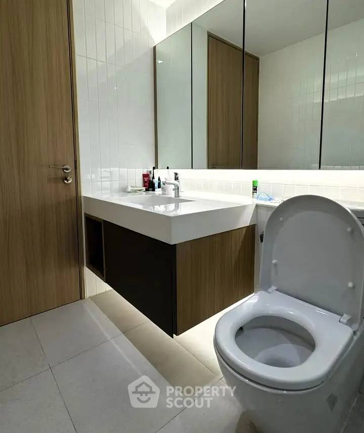 รูป คอนโด 2-ห้องนอน ที่ เดอะ รอยัล ศาลาแดง คอนโดมิเนียม ใกล้ MRT สีลม (ID 2873655) - รูปที่ 22/24