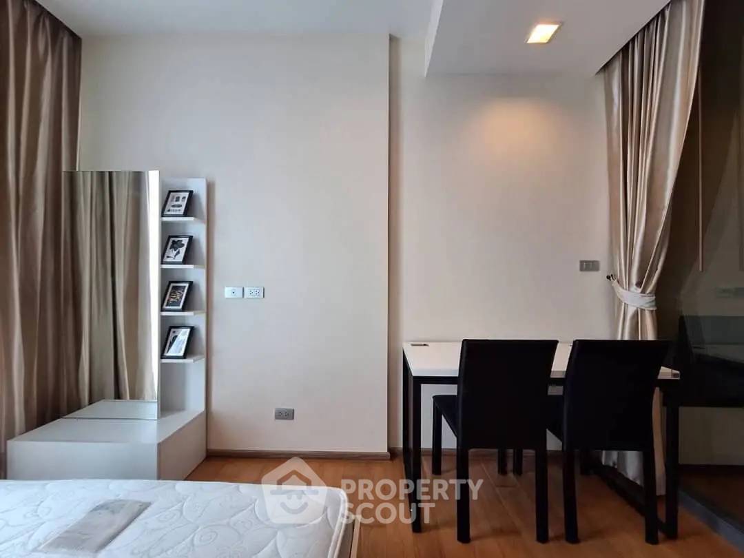 รูป คอนโด 1-ห้องนอน ที่ ไฮด์ สุขุมวิท 13 คอนโดมิเนี่ยม ใกล้ BTS นานา (ID 2873760) - รูปที่ 9/15