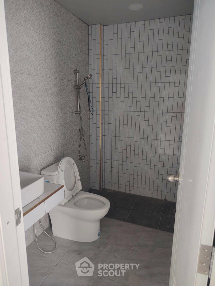 รูป ทาวน์เฮ้าส์ 3-ห้องนอน ใกล้ สนามบินเชียงใหม่ (ID 2870816) - รูปที่ 12/17