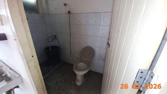 รูป อาคารพาณิชย์ 72 ตร.วา บ้านบึง ชลบุรี 5M - รูปที่ 10/24