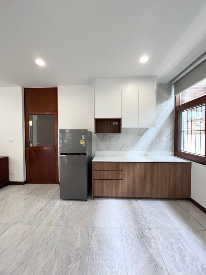 รูป 🏡✨ For Rent | ให้เช่า บ้านเดี่ยวสุขุมวิท 71 รีโนเวทใหม่ทั้งหลัง สไตล์คลาสสิค ใกล้โรงเรียนนานาชาติ  - รูปที่ 18/62
