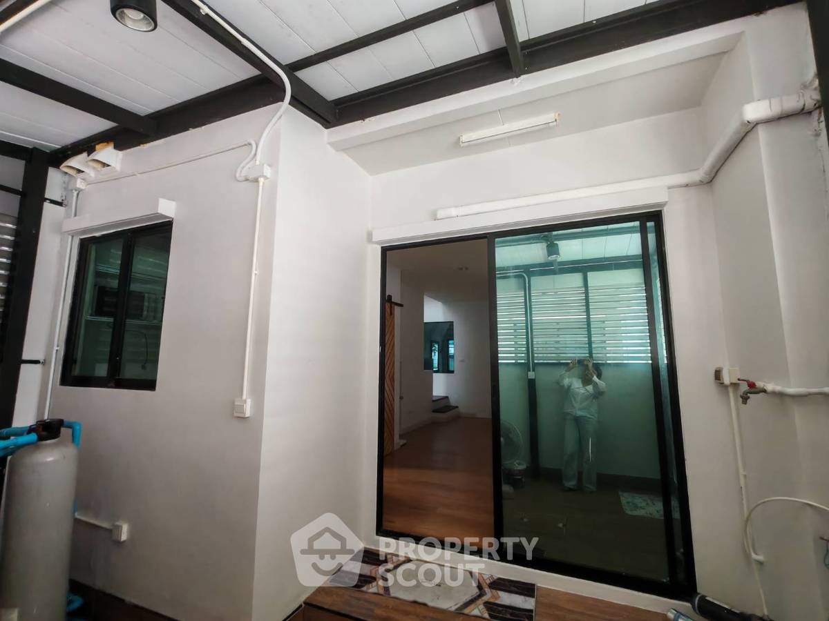 รูป ทาวน์เฮ้าส์ 3-ห้องนอน ที่ บ้านกลางเมือง พระราม 9 - รามคำแหง ใน พลับพลา (ID 2873203) - รูปที่ 18/30