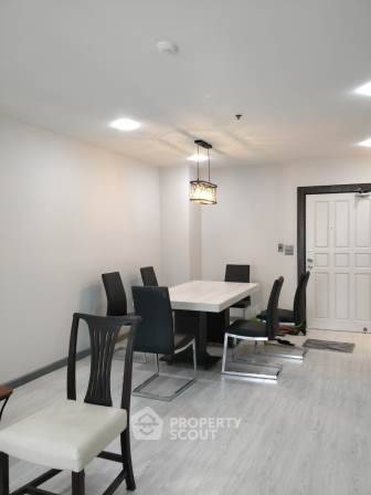 picture 2-BR Condo at Liberty Park 2 near ARL Makkasan (ID 2874288) - 3/8